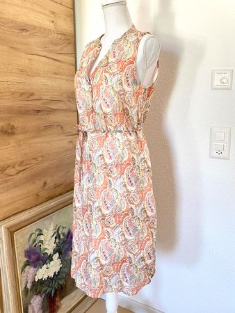 Leichtes Kleid von NILE, Gr. S. Neu. Midi Kleid. 100% Ramie